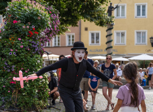 Straßenkünstler beim Streetfestioval 2024