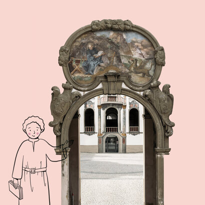 Das Bild zeigt eine Zeichnung eines kleinen Jungen vor einem rosafarbenen Hintergrund der an einem prunkvollen historischen Eingangstor eines Innenhofes steht.