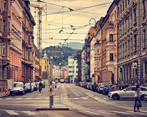 Straße in der Altstadt Innsbrucks