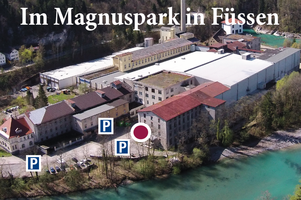 Es ist ein Luftbild von der Veranstaltungslocation im Magnuspark. Hier sind auch die Parkplatzmöglichkeiten eingezeichnet.