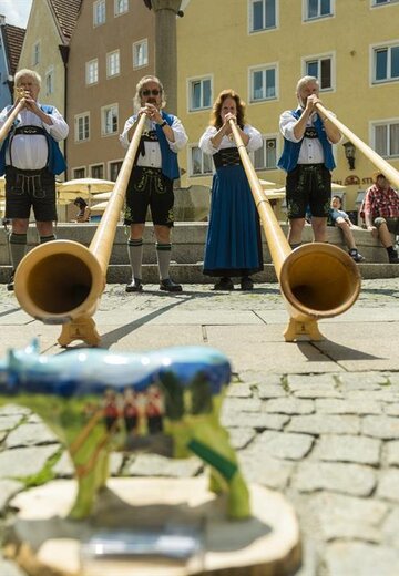 Veranstaltungsbild: Alphornblasen am Stadtbrunnen