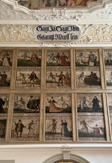 Veranstaltungsbild: Geöffnete Himmel: Musikalische Führung in der Annakapelle (mit Totentanz)